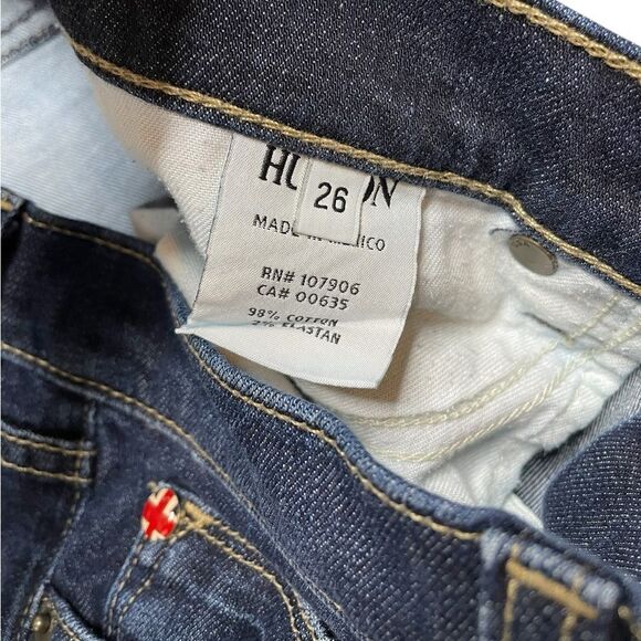 HUDSON Muse Crop Skinny with 5" Cuff Size 26 - Picture 8 of 8